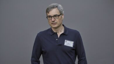 Portrait of Oliver Haarmann, successful private-equity investor and co-founder of Searchlight Capital Partners