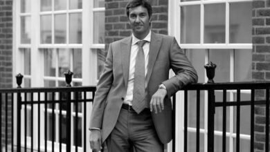 Portrait of Patrique Habboo, interim management expert and managing partner of Matrix Interim Management