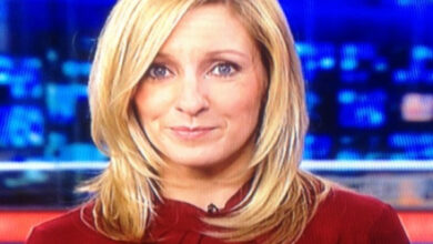 Vicky Gomersall presenting live sports coverage, a trailblazer in sports journalism, breaking barriers and inspiring the next generation of broadcasters."